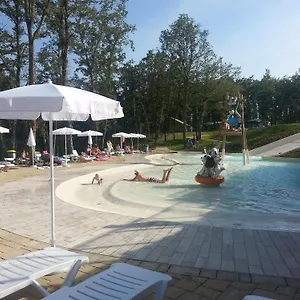 https://glamping-village-orlando-in-chianti-volpaia.it-tuscanyhotel.com