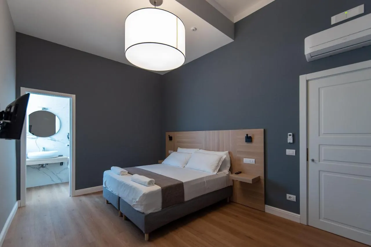 Nolana 28 Rooms In Naples 0*,  Italie